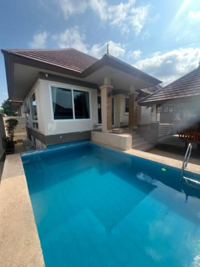 Akira Pool villa Bangsaray